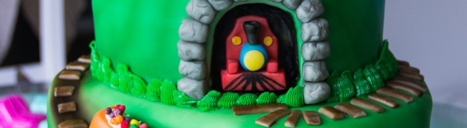 Next stop…Cakeville. [Train&nbsp;Cake]